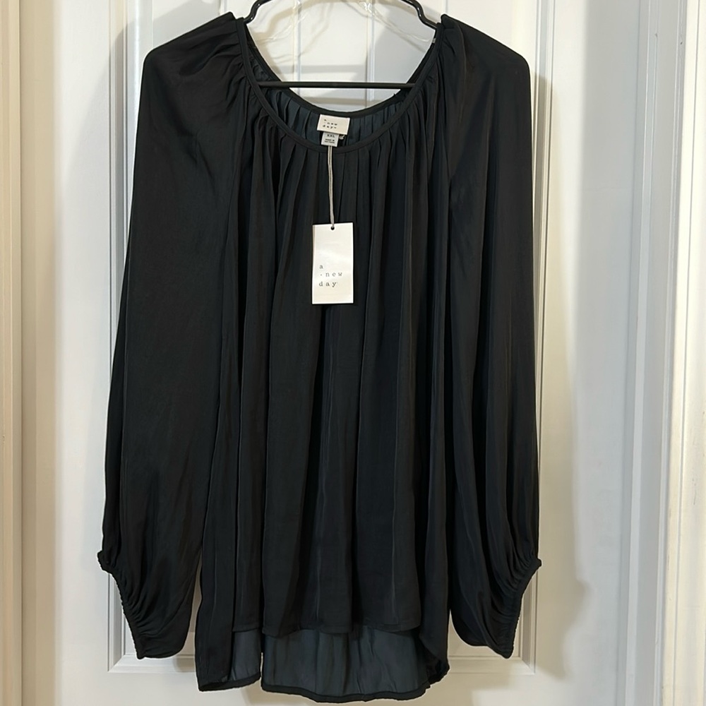 NWT long sleeve blouse